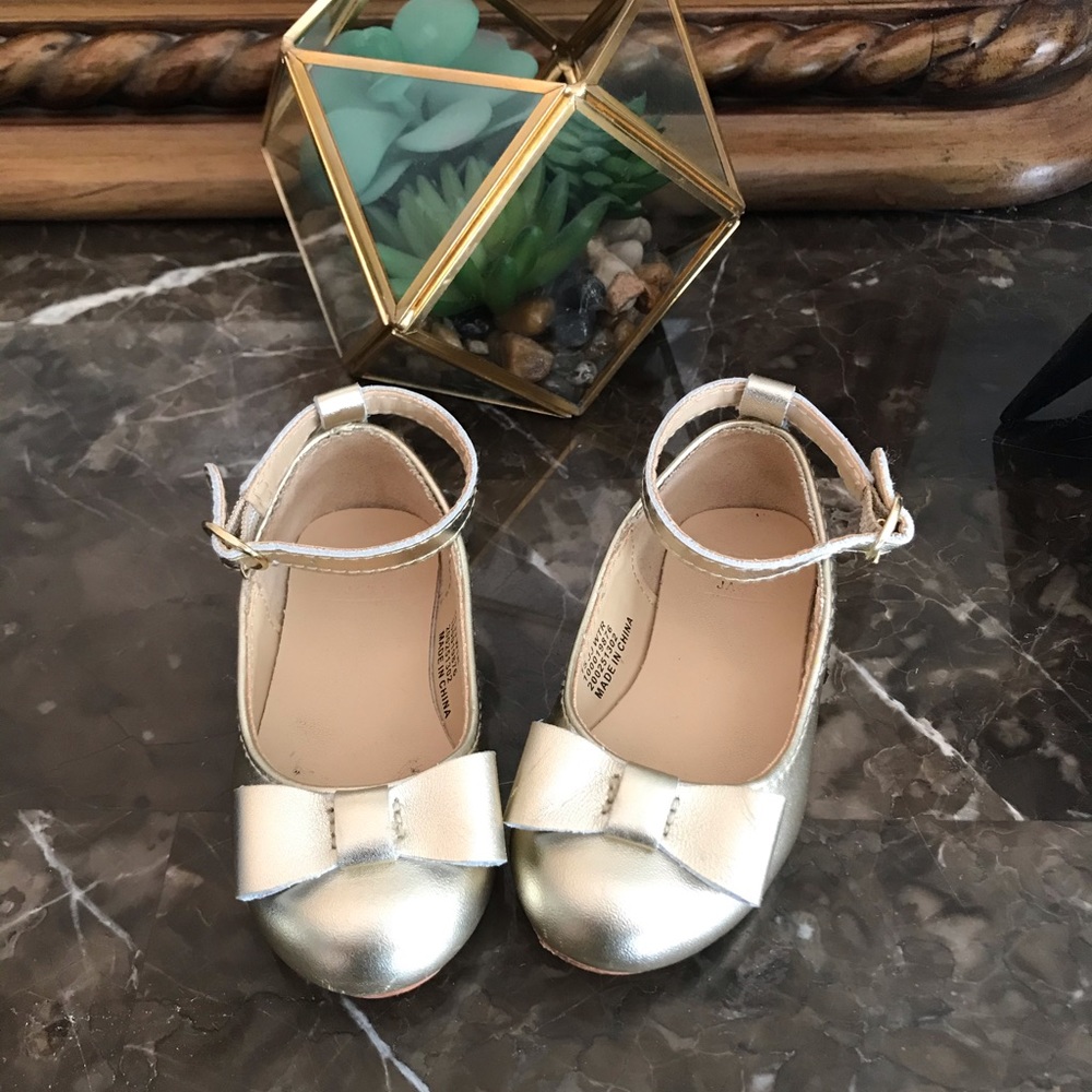 JANIE AND JACK Gold Dress Shoe